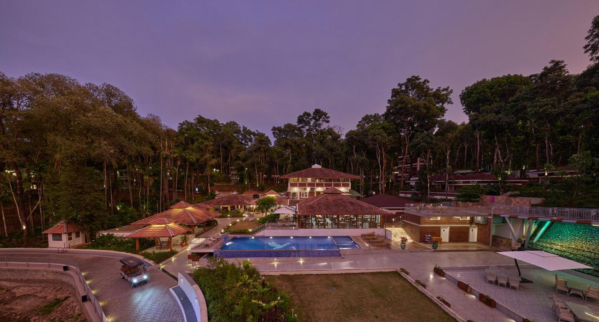 Regenta Resort Sakleshpur Luaran gambar