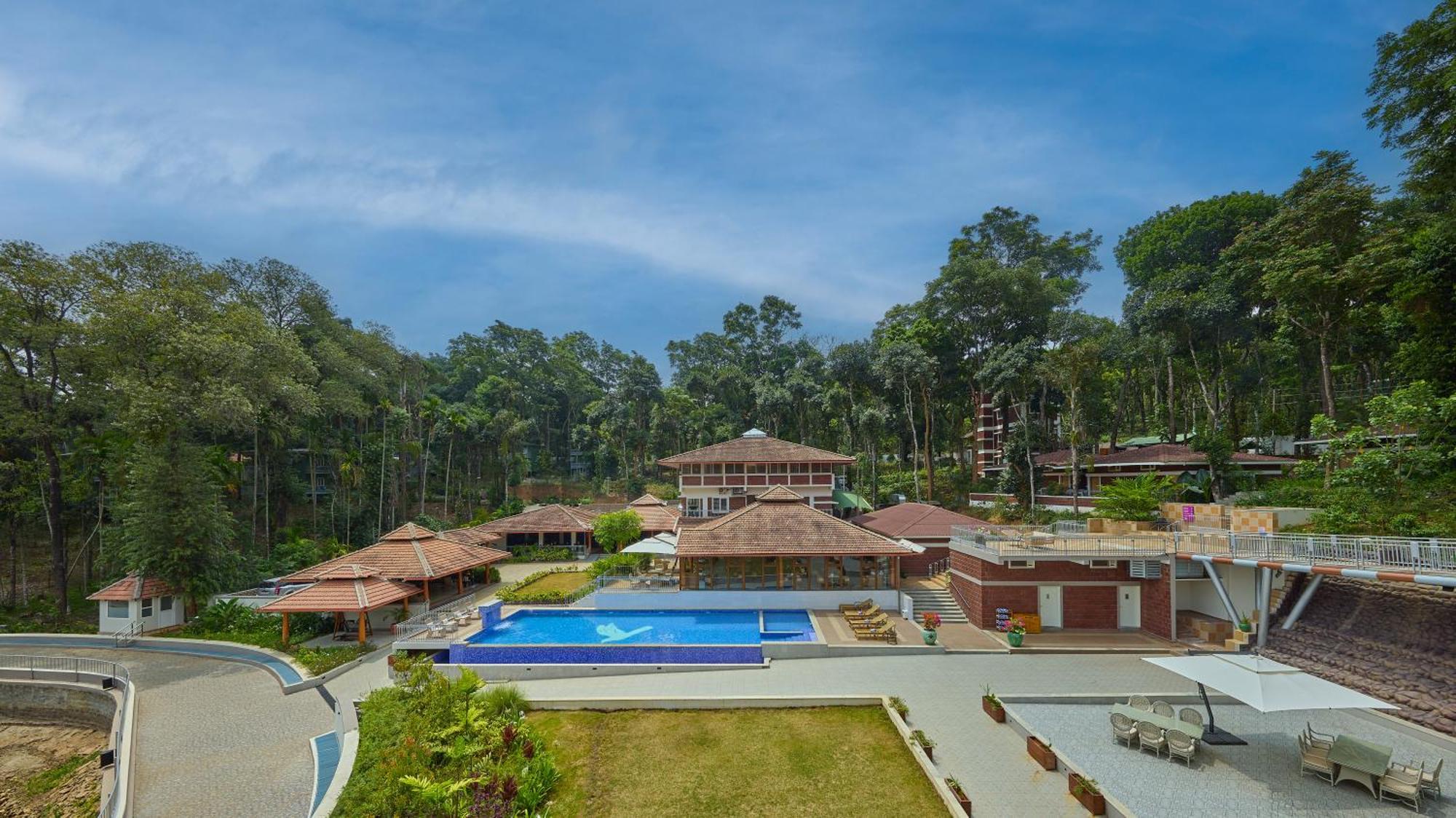 Regenta Resort Sakleshpur Luaran gambar