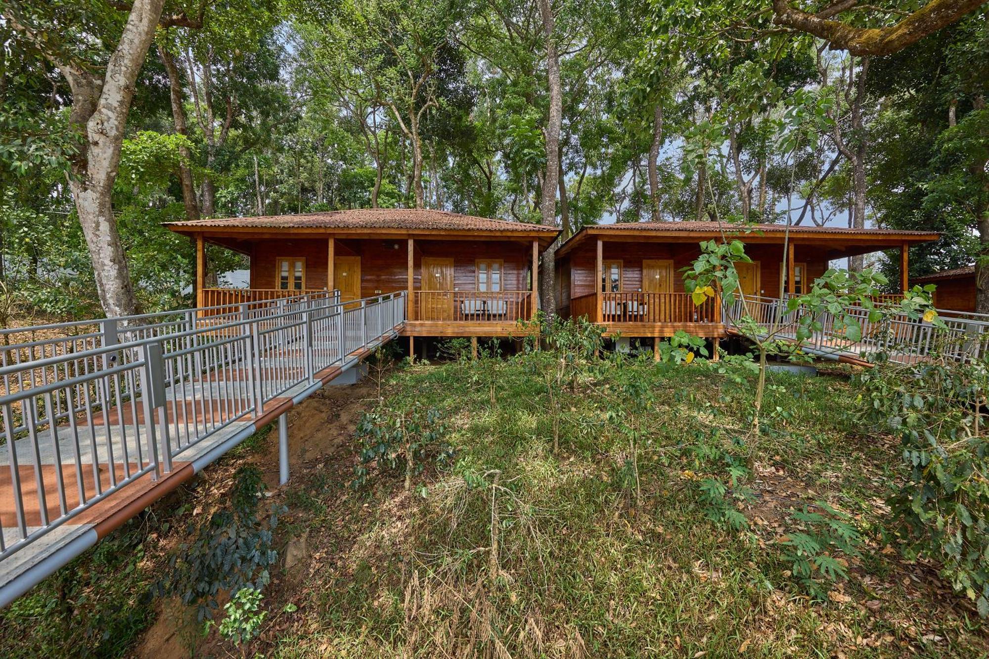 Regenta Resort Sakleshpur Luaran gambar