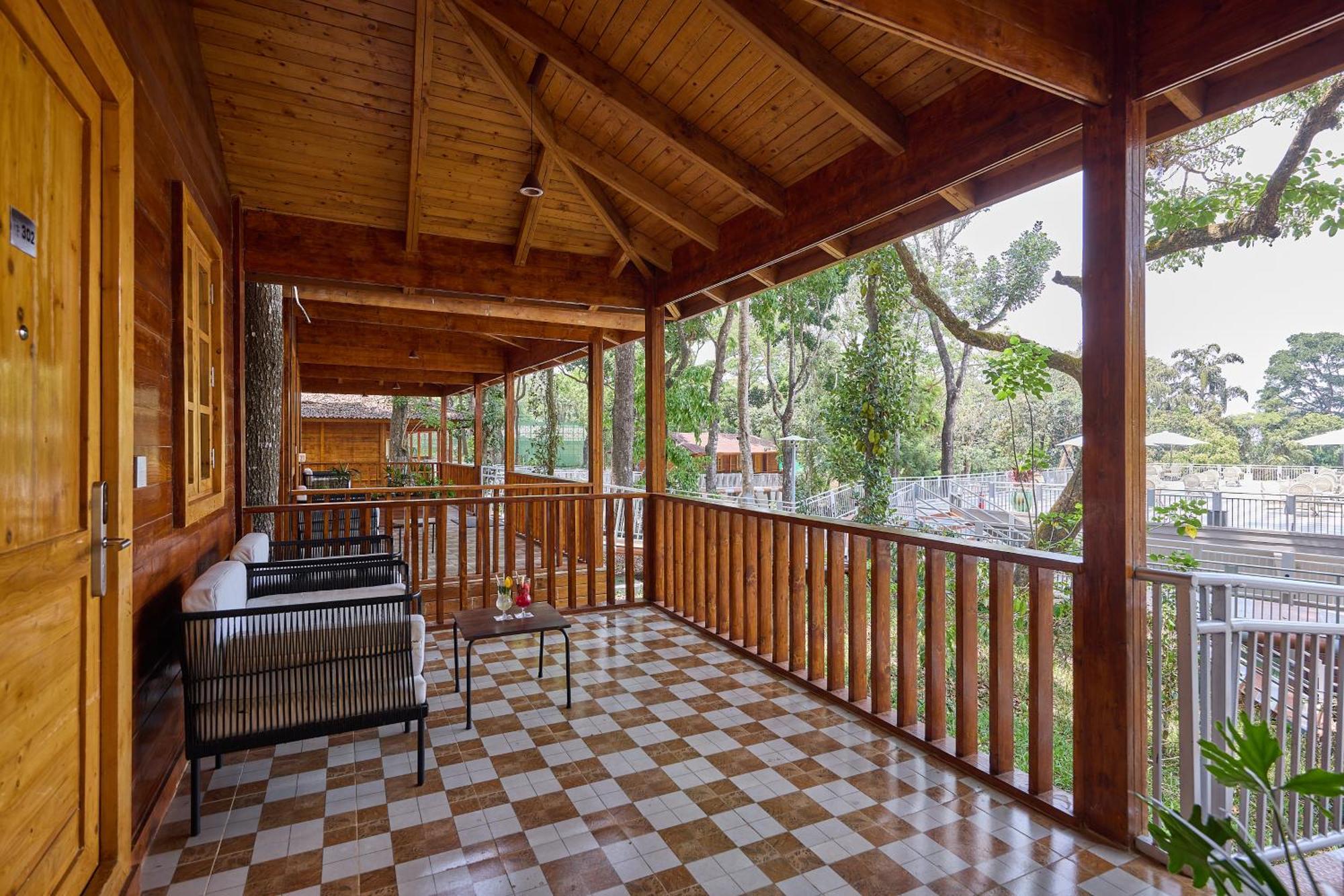 Regenta Resort Sakleshpur Luaran gambar