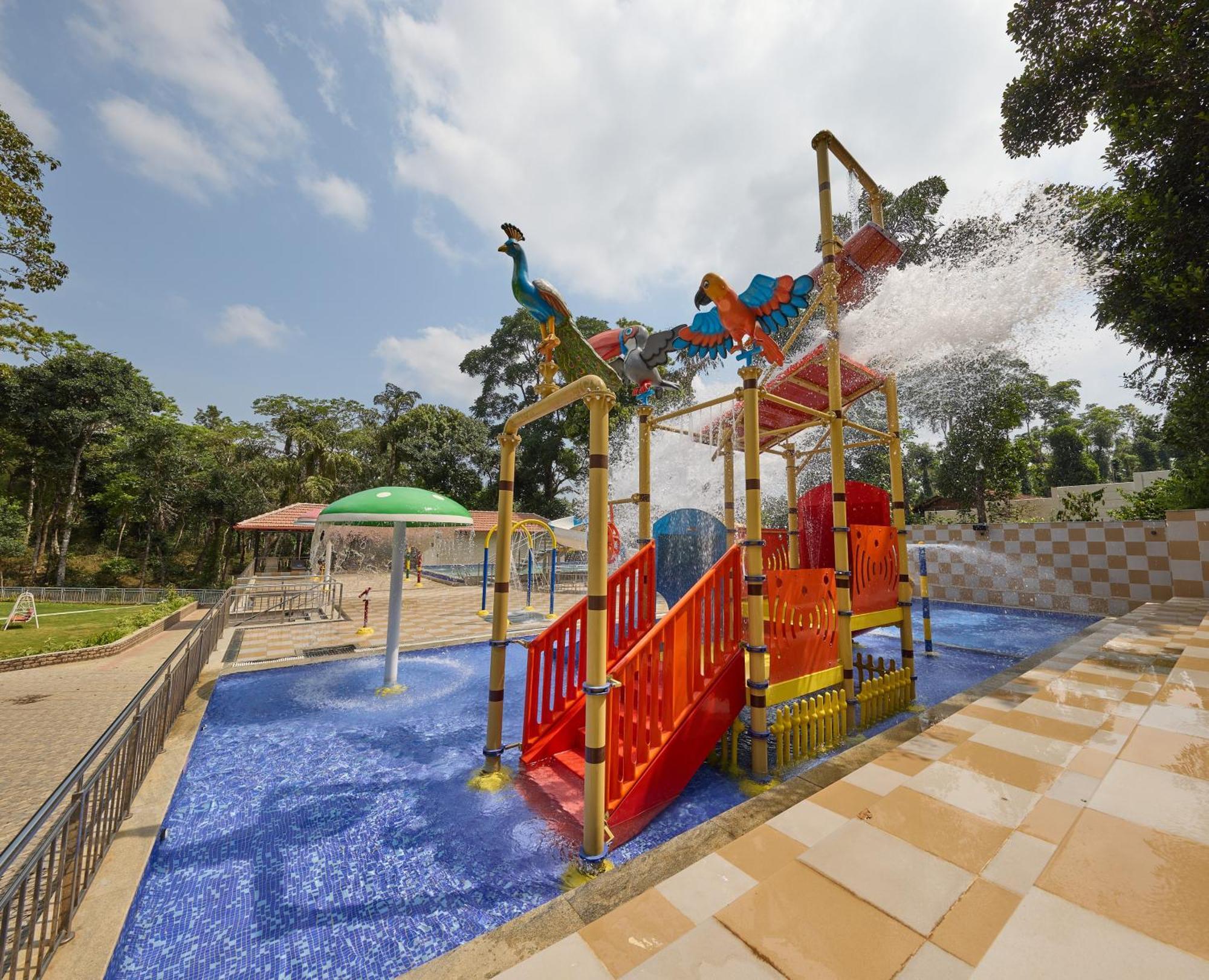 Regenta Resort Sakleshpur Luaran gambar